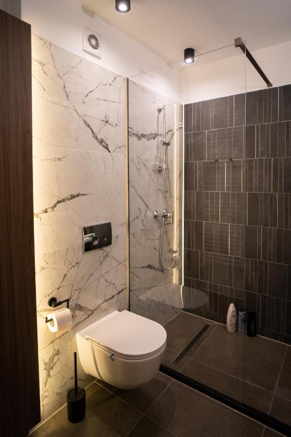 Chill Vibes Apartment Брашов Екстер'єр фото